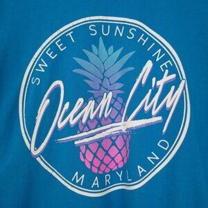 VINTAGE Blue Ocean City Maryland Pineapple Tee Tshirt